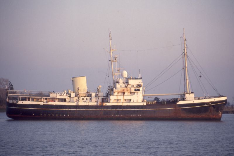 Trinity House Lighthouse/buoy tender SIREN seen laid up at Heybridge. Date: 24 November 1991.